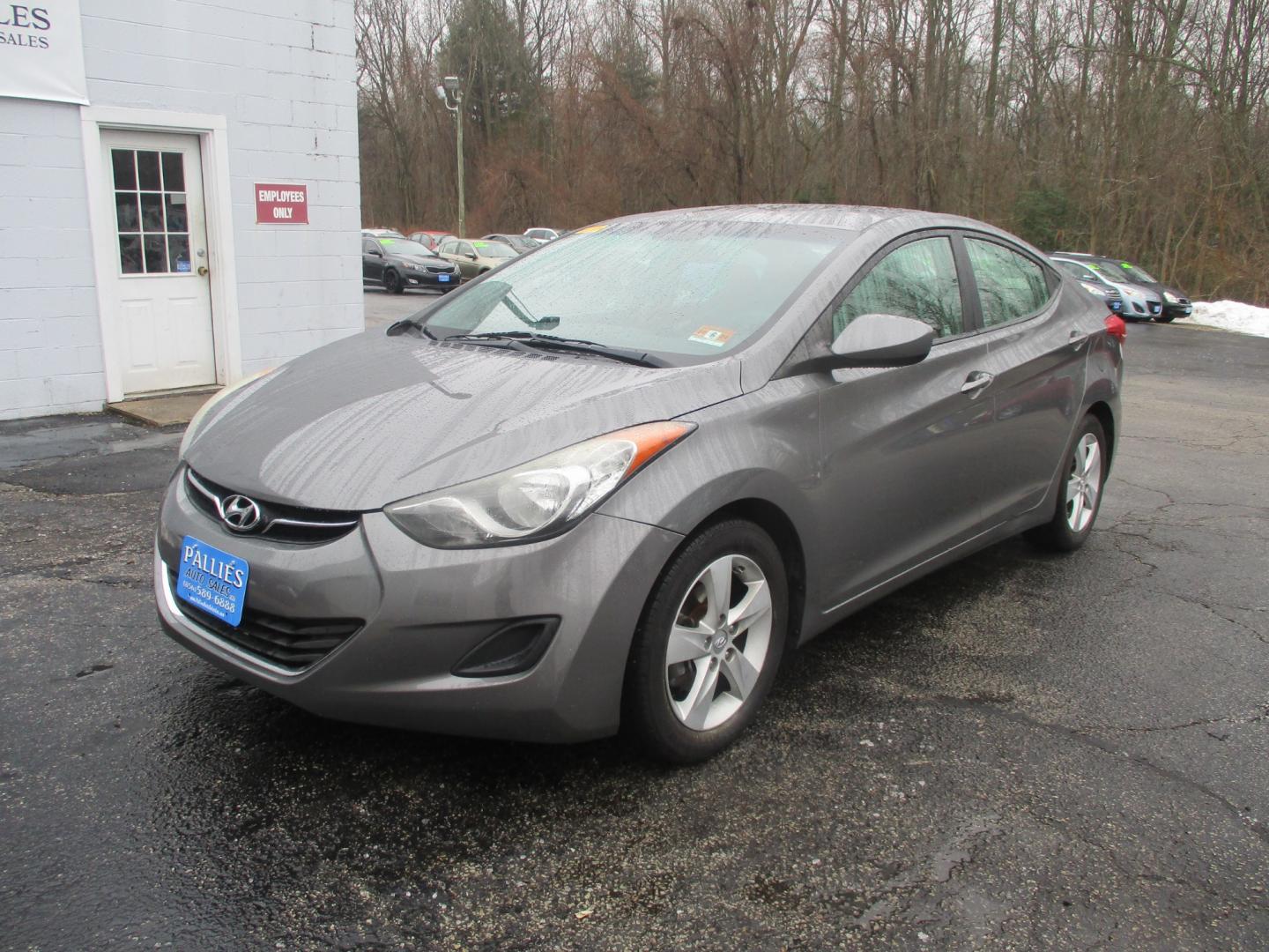 2013 GRAY Hyundai Elantra GLS A/T (5NPDH4AE3DH) with an 1.8L L4 DOHC 16V engine, AUTOMATIC transmission, located at 540a Delsea Drive, Sewell, NJ, 08080, (856) 589-6888, 39.752560, -75.111206 - Photo#0